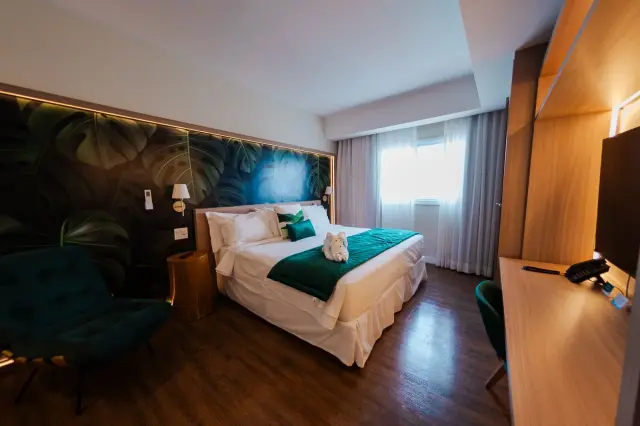 bc7e7027-2416-41c1-9e5b-4779386d3cdb